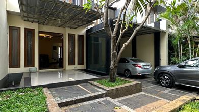 Dijual rumah Mewah di Cipete, Jakarta Selatan - LT 306m²