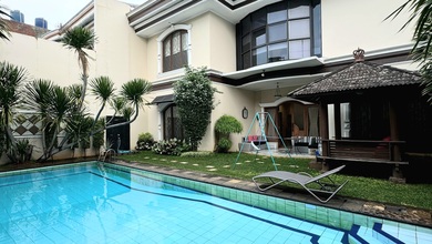 Hunian Elegan di Duren Tiga, Jakarta Selatan, 5 Kamar Tidur, LT 500m²