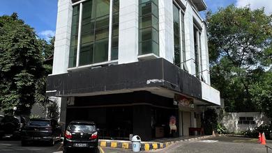 Cipete Gedung Dengan Rooftop Di Fatmawati 