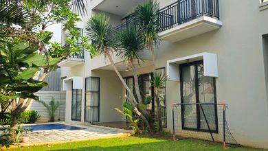 Rumah Mewah Luas 685 m2, di Cipete, Jakarta Selatan