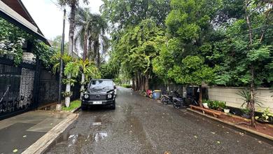 Rumah Prestisius di Kawasan Permata Hijau, Jakarta Selatan, LB 400m², Harga 23 Miliar