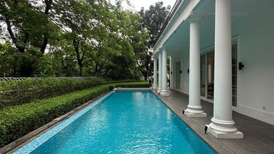 Rumah Area Luxury Menteng, Jakarta Pusat - Harga Menarik 90 Miliar