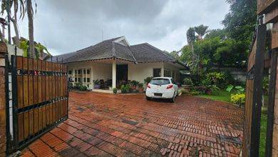 Rumah Premium Luas 793 Jual area Kemang, Jakarta Selatan
